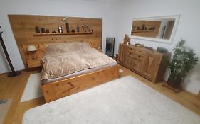 Apartment RADO 75m2 mit Garten und Terrasse